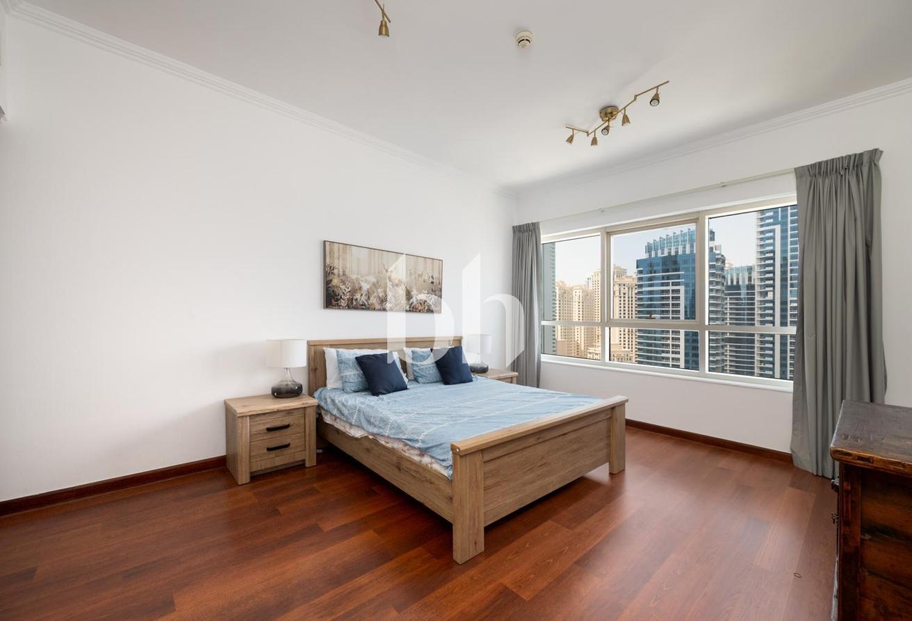 Upgraded | Fully Furnished | Full Marina View photo 17
