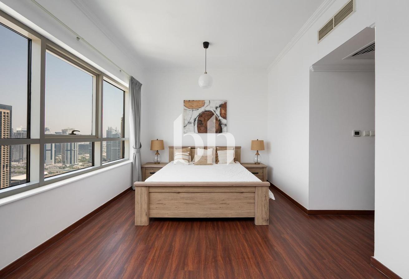 Upgraded | Fully Furnished | Full Marina View photo 7