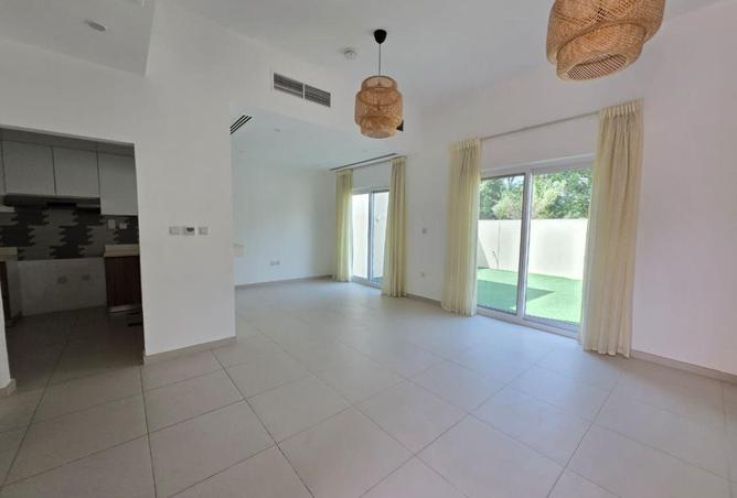 100420416 - Property Image 3