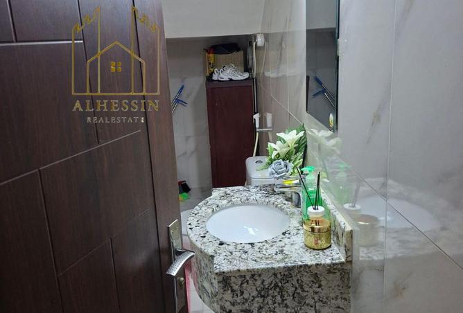 99144117 - Property Image 3