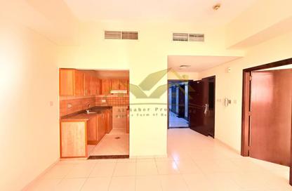 Apartment - 1 - 1 for rent in Al Souk Al Kabeer - Bur Dubai - Dubai
