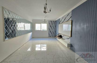 Apartment - 1 Bedroom - 2 Bathrooms for rent in Muwaileh 3 Building - Muwaileh - Sharjah