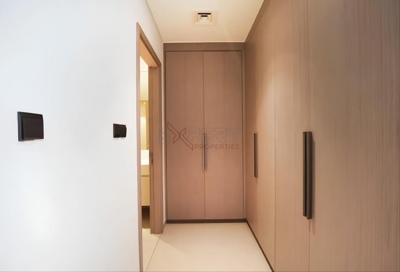 Holiday Apartment | Burj Views | High Floor Unit photo 9