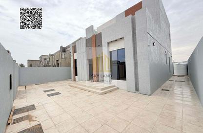 Villa - 3 Bedrooms - 5 Bathrooms for sale in Al Helio 2 - Al Helio - Ajman