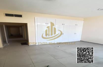 Apartment - 2 - 3 for rent in Al Rashidiya Towers - Al Rashidiya - Ajman Downtown - Ajman
