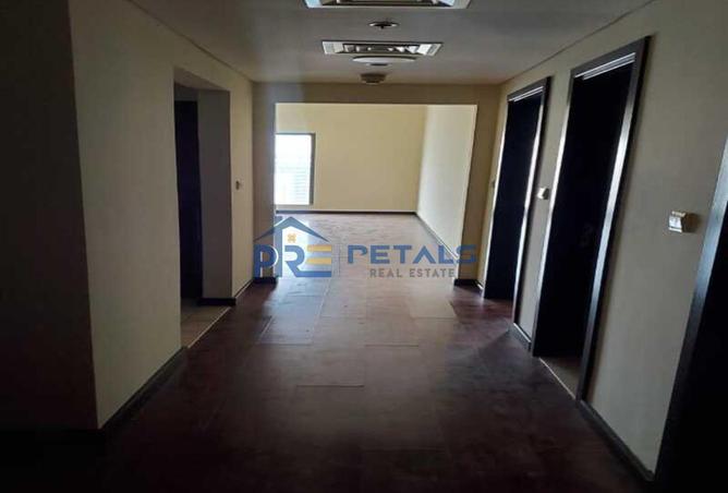 76163105 - صورة العقار 3