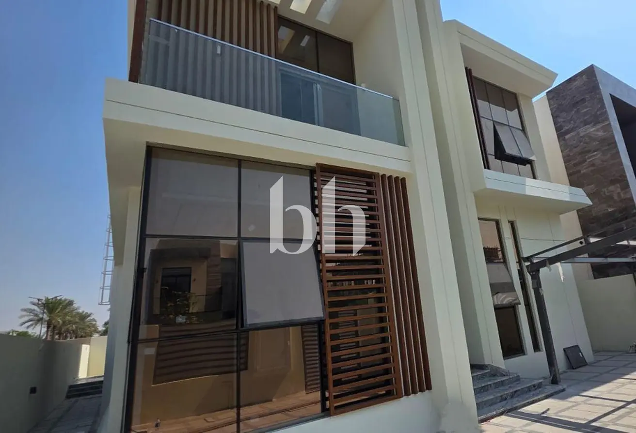 163233817 - Property Main Image