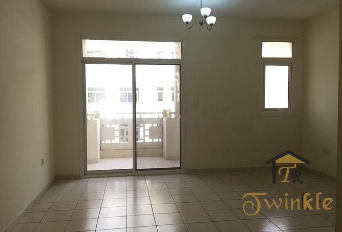 74232795 - Property Image 3