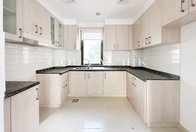 16180999 - Property Image 3