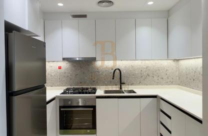 Apartment - 2 - 2 for rent in Seslia Tower - District 4 - Jumeirah Village Triangle - Dubai