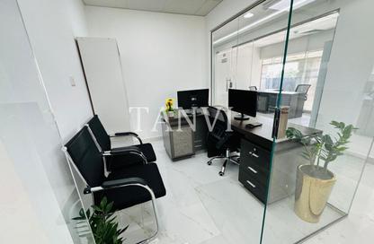 Office Space - Studio - 1 Bathroom for rent in Reem Residency - Al Karama - Dubai