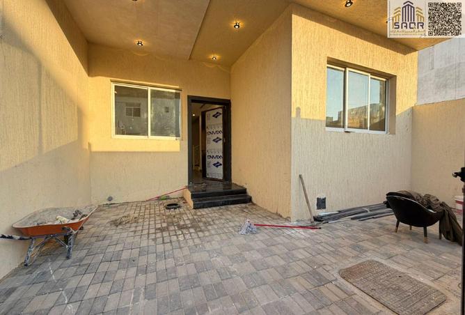 121983441 - Property Image 2