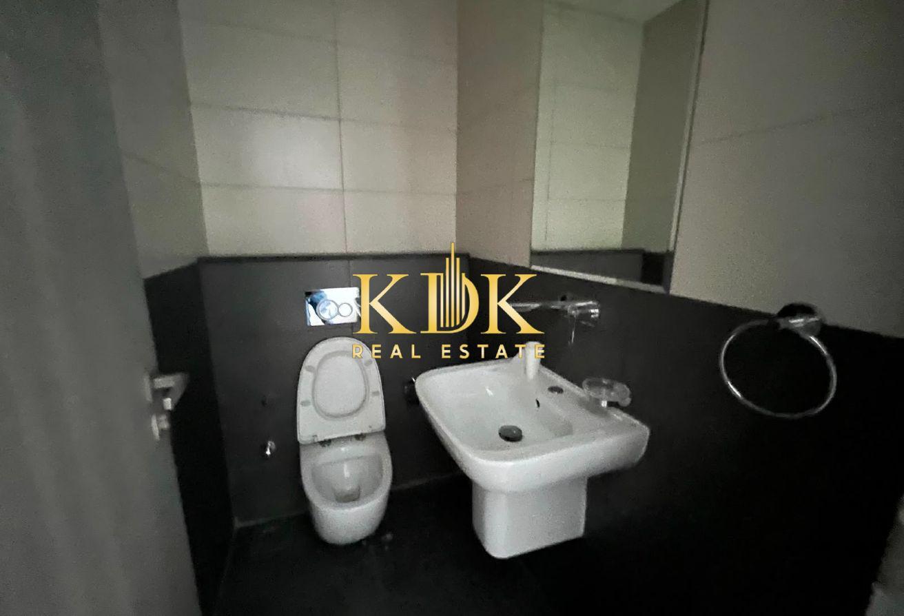 Spacious Studio | Unfurnished | Prime Location photo 24