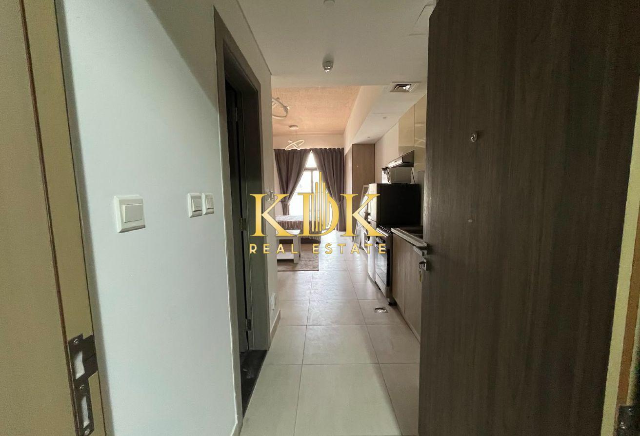 Spacious Studio | Unfurnished | Prime Location photo 16