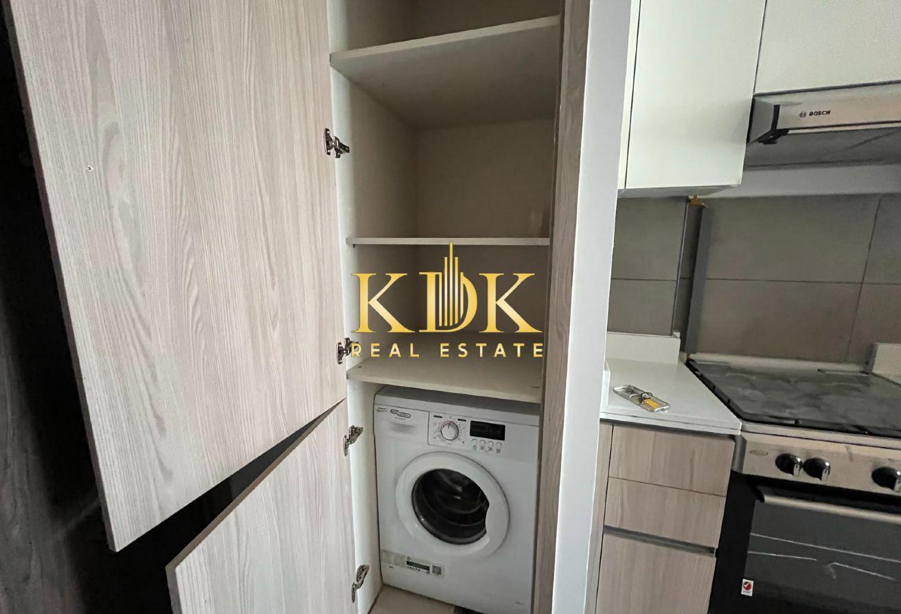 Spacious Studio | Unfurnished | Prime Location photo 11