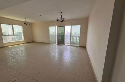 Apartment - 3 Bedrooms - 4 Bathrooms for rent in Al Majaz 1 - Al Majaz - Sharjah