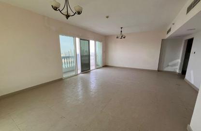 Apartment - 3 Bedrooms - 4 Bathrooms for rent in Al Majaz 1 - Al Majaz - Sharjah
