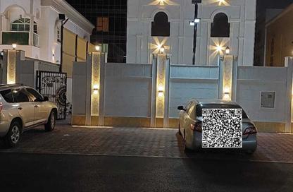 طابق كامل - 4 غرف نوم - 4 حمامات للايجار في 1 المويهات - المويهات - عجمان