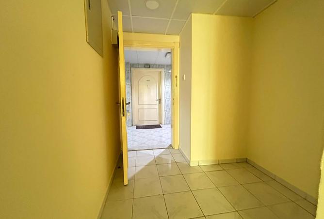 141892204 - Property Image 3