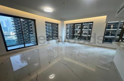 Apartment - 1 Bedroom - 2 Bathrooms for rent in South Ridge 2 - South Ridge - Downtown Dubai - Dubai