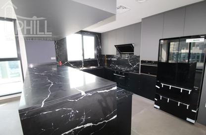 Penthouse - 3 Bedrooms - 5 Bathrooms for rent in Al Awadhi Res 2 - Al Satwa - Dubai