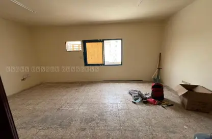 Apartment - 2 Bedrooms - 2 Bathrooms for rent in Bu Tina - Al Sharq - Sharjah