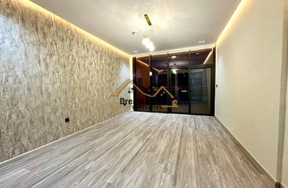Apartment - Studio - 1 for sale in Binghatti Crystals - Dubai Silicon Oasis - Dubai