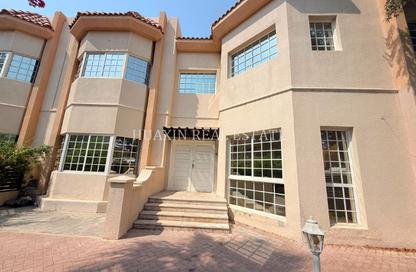 Villa - 4 Bedrooms - 4 Bathrooms for rent in Jumeirah 3 Villas - Jumeirah 3 - Jumeirah - Dubai