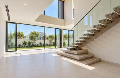 Villa - 3 - 4 for sale in Nad Al Sheba Gardens 2 - Nad Al Sheba Gardens - Nad Al Sheba 1 - Nad Al Sheba - Dubai