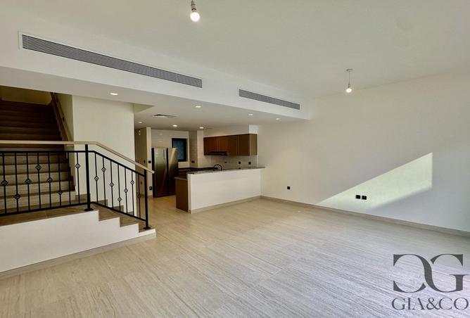 68273098 - Property Main Image