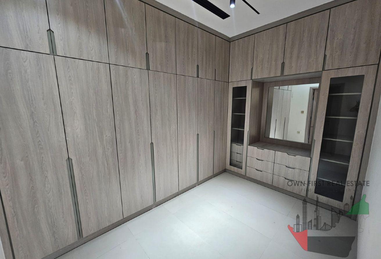 Ultra-Luxury 5-Bed Villa | Service Block photo 5