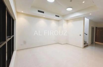 Villa - 4 - 5 for rent in Parkvale Residences - District 10 - Jumeirah Village Circle - Dubai Villa - 4 - 5 for rent in Parkvale Residences - District 10 - Jumeirah Village Circle - Dubai
