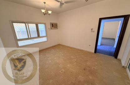 Villa - 5 Bedrooms - 7 Bathrooms for rent in Al Jurf 1 - Al Jurf - Ajman Downtown - Ajman