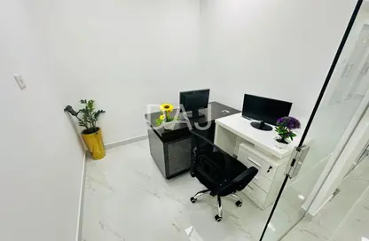 Office Space - 1 Bedroom - 1 Bathroom for rent in Reem Residency - Al Karama - Dubai
