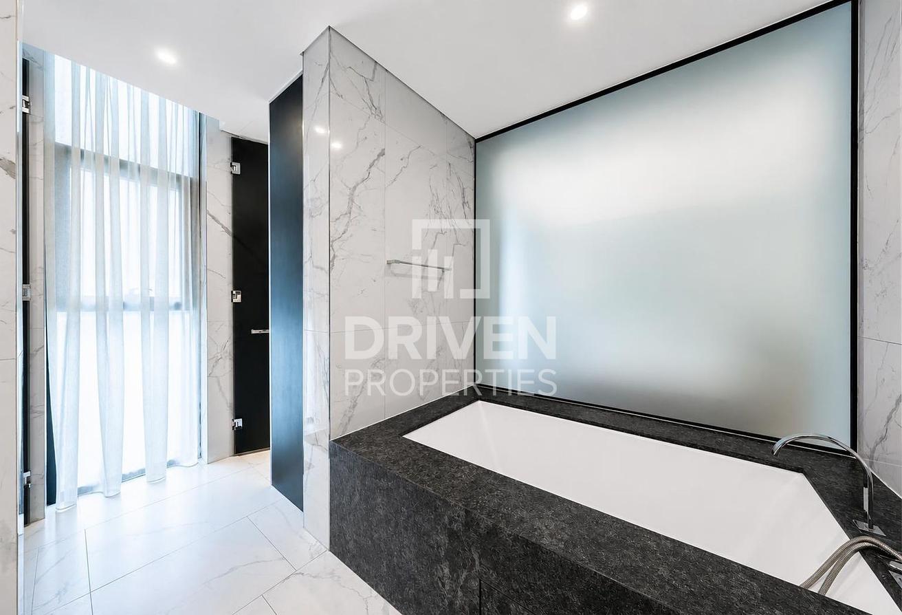 Luxurious TH | Turnkey Smart Home | Community View photo 21
