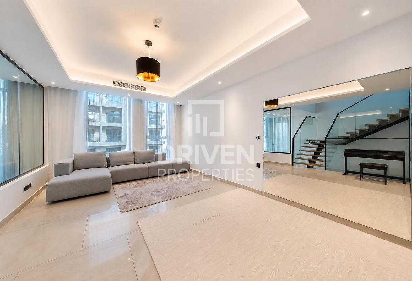 Luxurious TH | Turnkey Smart Home | Community View photo 11