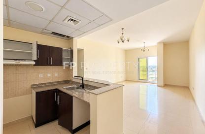 Apartment - 2 - 2 for rent in Shams - Queue Point - Liwan - Dubai