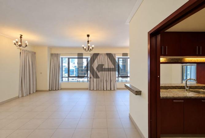 Spacious 1 BR | Ready to Move | Prime Location photo 2