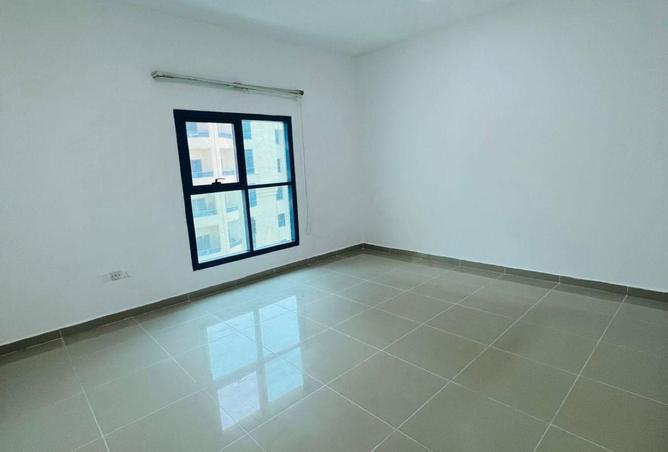 90940038 - صورة العقار 3
