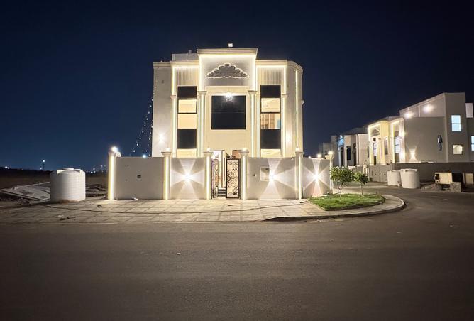 129784702 - Property Image 3