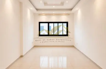 Apartment - 1 Bedroom - 2 Bathrooms for rent in Al Hudaiba - Bur Dubai - Dubai