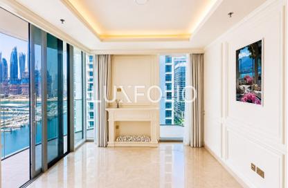 Apartment - 2 Bedrooms - 3 Bathrooms for rent in Palace Beach Residence Tower 2 - Palace Beach Residence - Emaar Beachfront - Dubai Harbour - Dubai