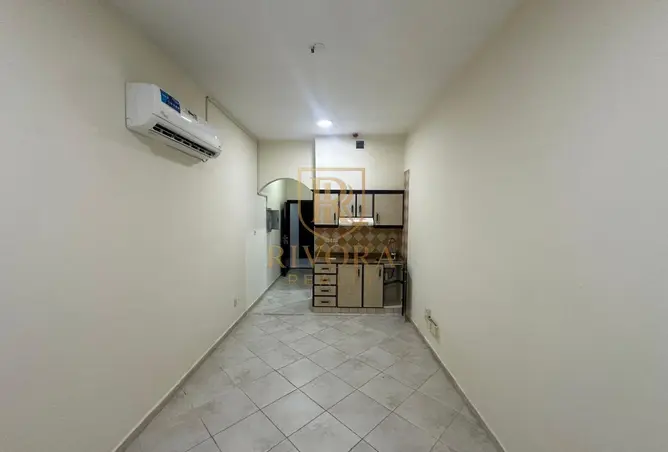 132001178 - Property Image 2