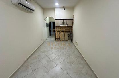 Office Space - Studio - 1 Bathroom for rent in Al Murar - Deira - Dubai