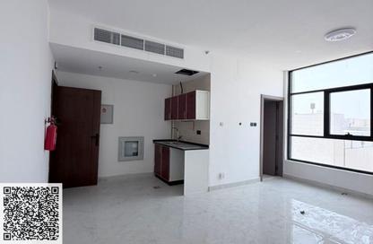 Apartment - Studio - 1 Bathroom for rent in Jasmine Towers - Garden City - Ajman