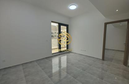 Apartment - 1 Bedroom - 2 Bathrooms for rent in Marah Building - International City Phase 2 - Al Warsan 4 - Al Warsan - Dubai