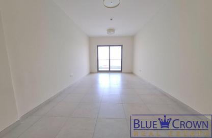 Apartment - 3 Bedrooms - 5 Bathrooms for rent in Al Waleed Garden 1 - Al Waleed Garden - Al Jaddaf - Dubai