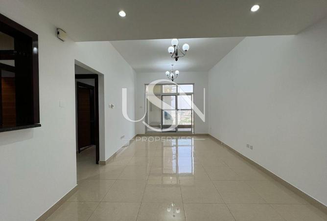 128829379 - Property Main Image