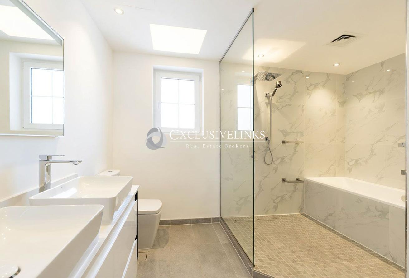 Family Home | Private Pool | Generous Space photo 22