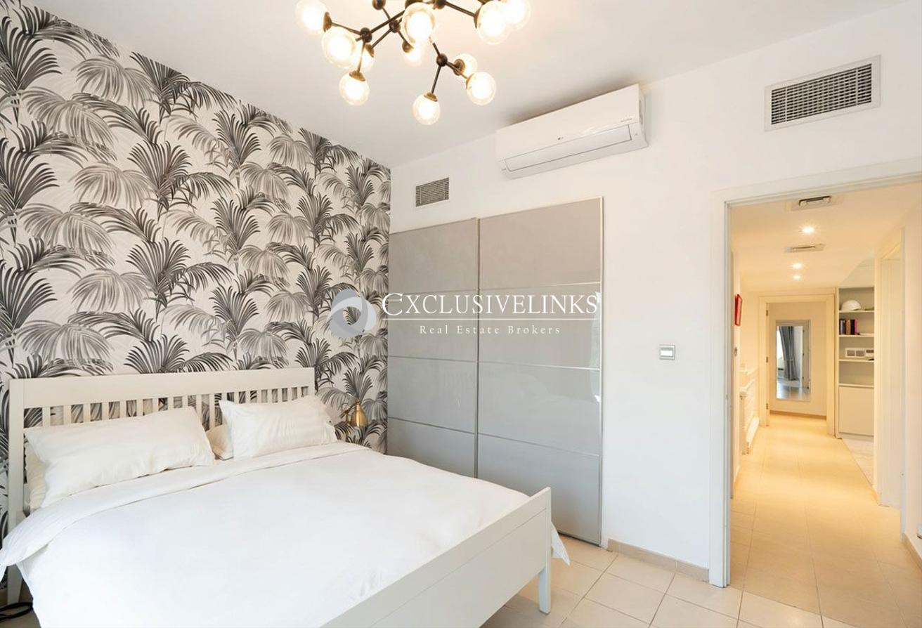 Family Home | Private Pool | Generous Space photo 18